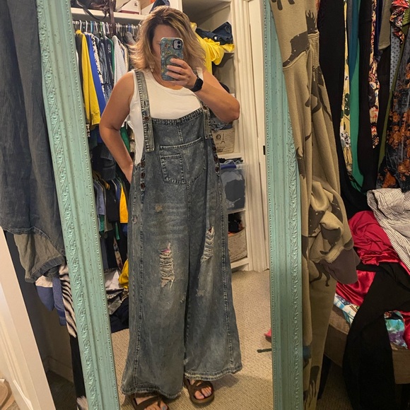 easel Pants - Vada winter Easel atyle overall jeans distressed